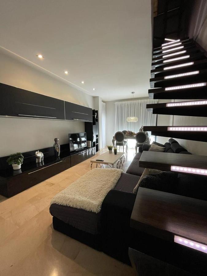 Penthouse In Elche Apartment Exterior photo
